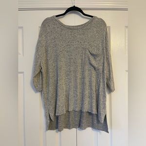 Soft gray 3/4 sleeves shirt size L